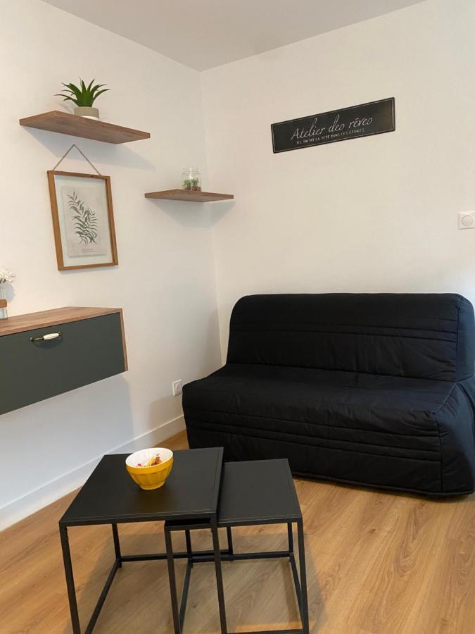 Superbe Appt Avec Cour Et Parking Gratuit A 5Min De La Cite Medievale Carcassonne Esterno foto